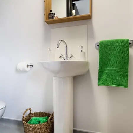Homestay Roseland House Falmouth